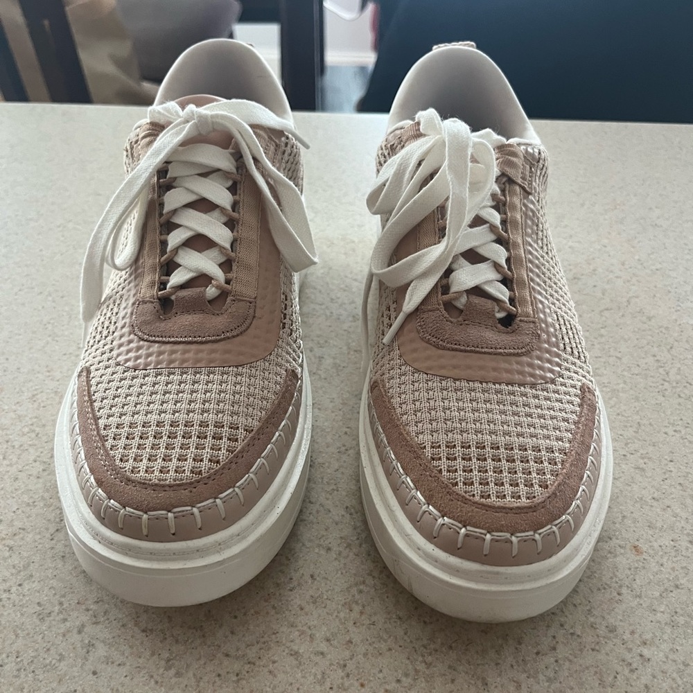 Steve Madden Platform Casual Sneakers size 10